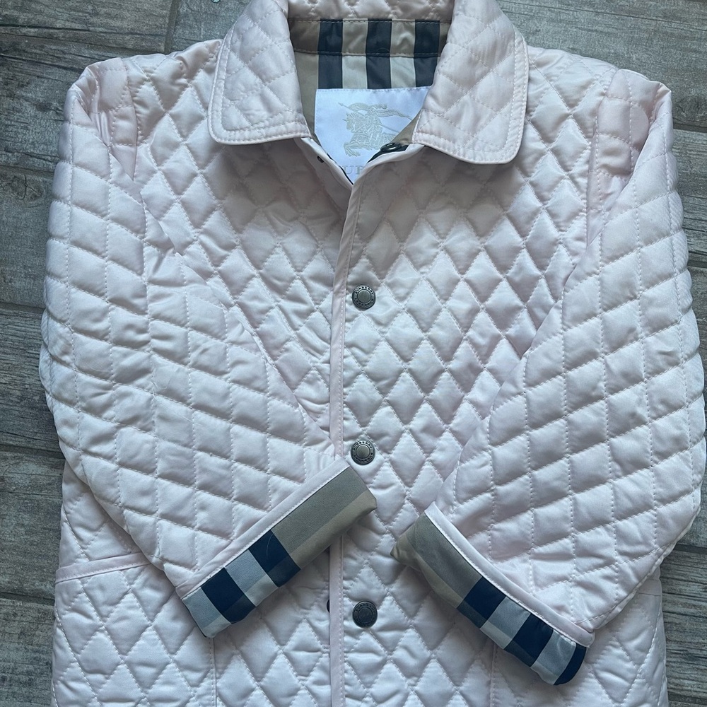 Burberry Light pink Quilted Jacket with Plaid Lining